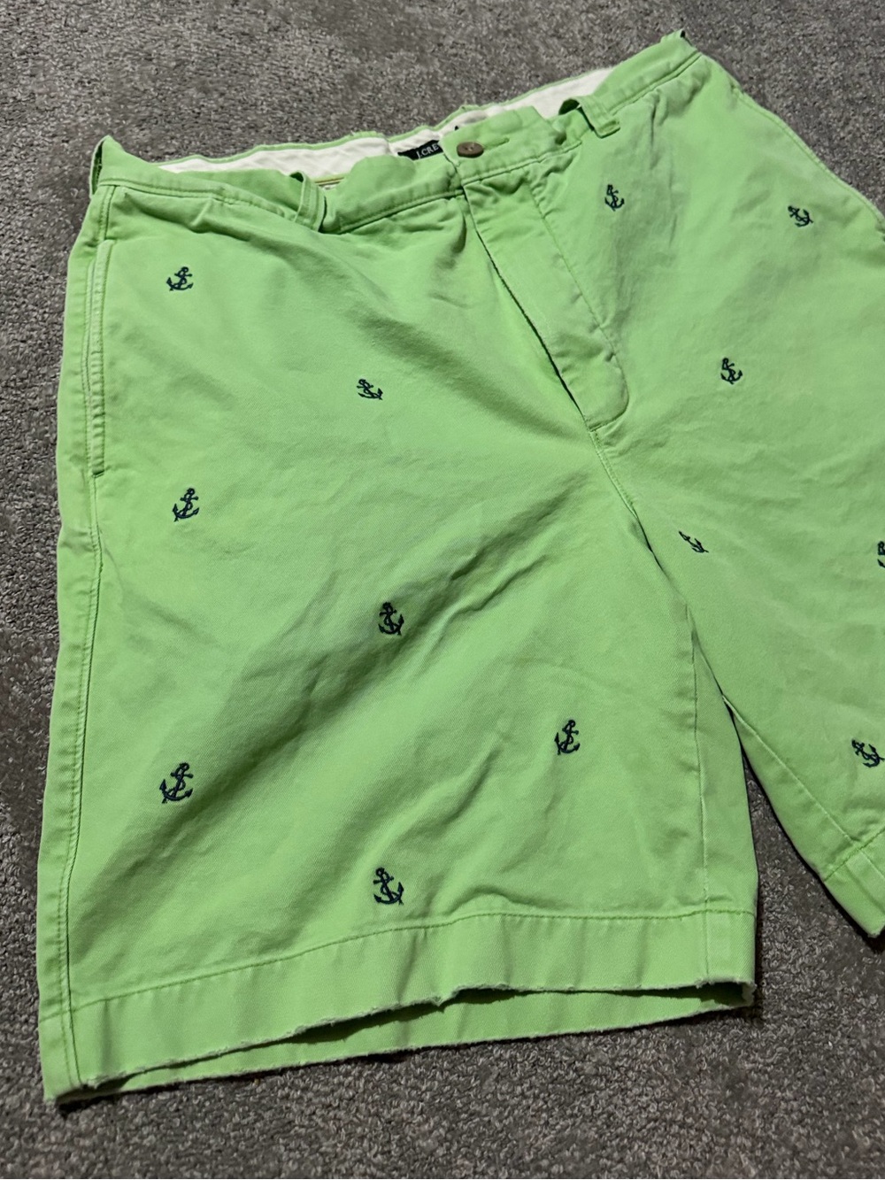 J.‎ Crew men’s summer shorts green with logo anchors size 36 like new